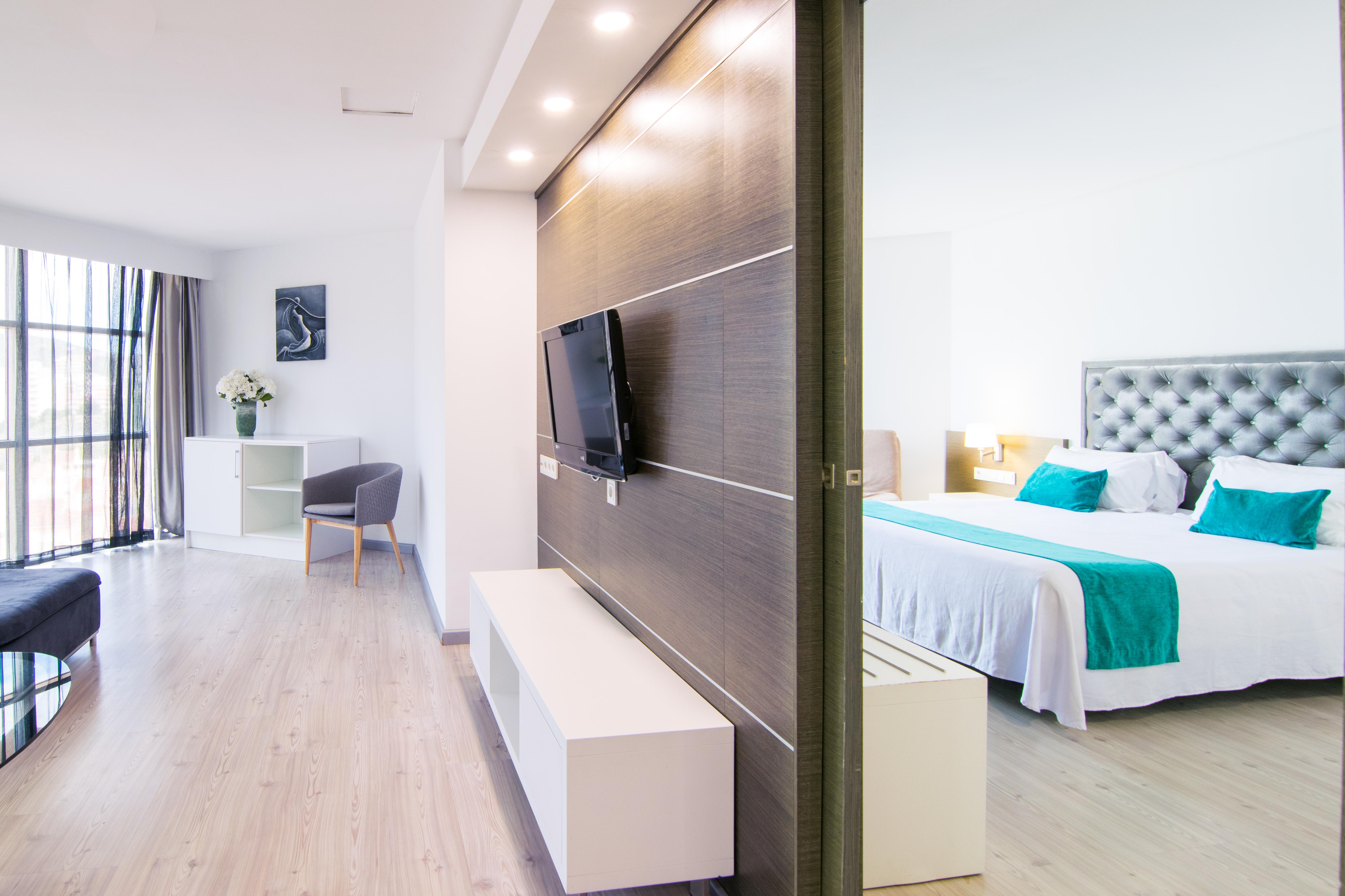 Cullera Holiday Hotel