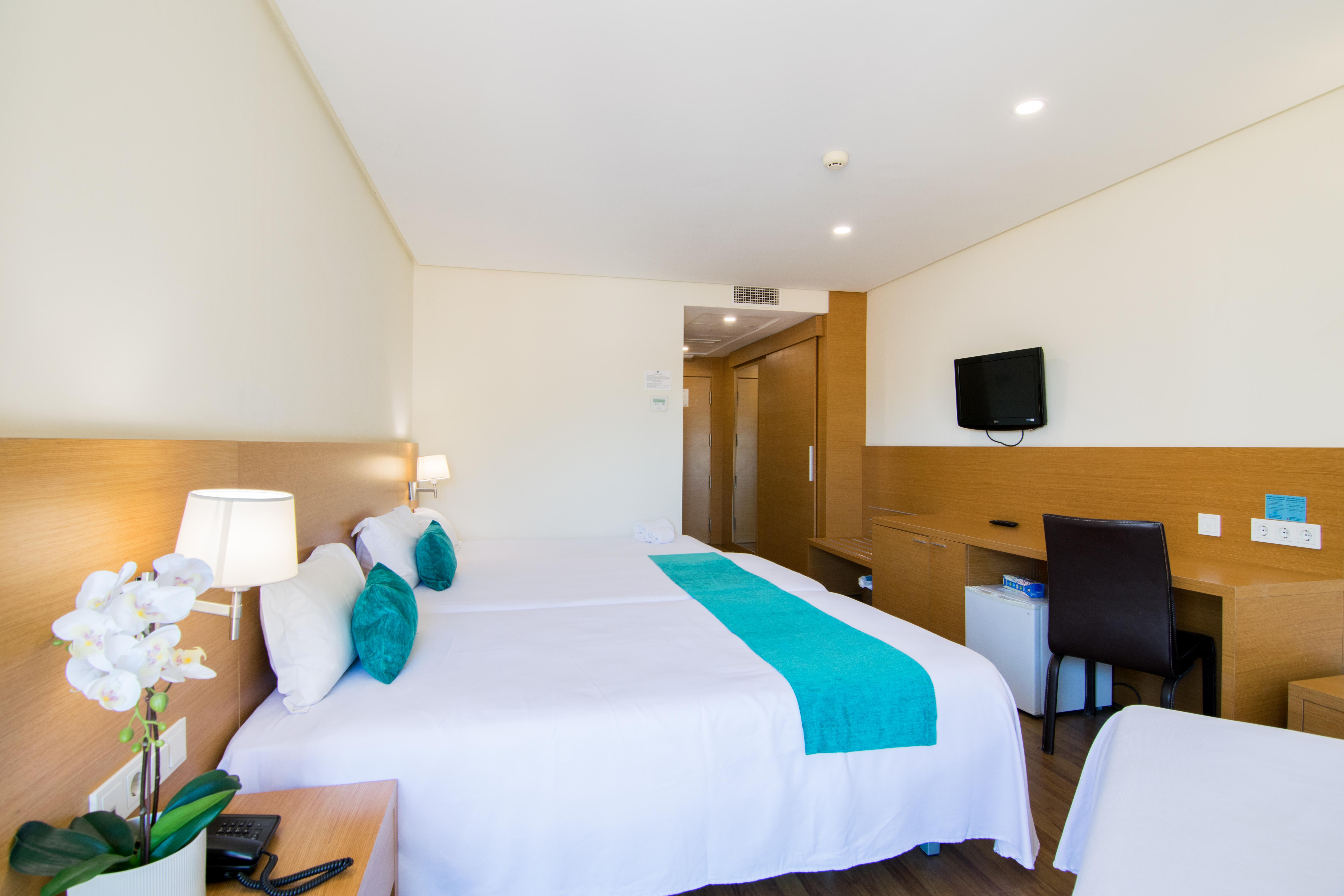 Cullera Holiday Hotel